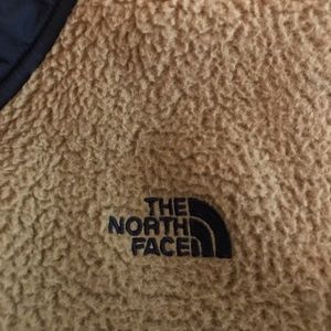 North face light weight jacket